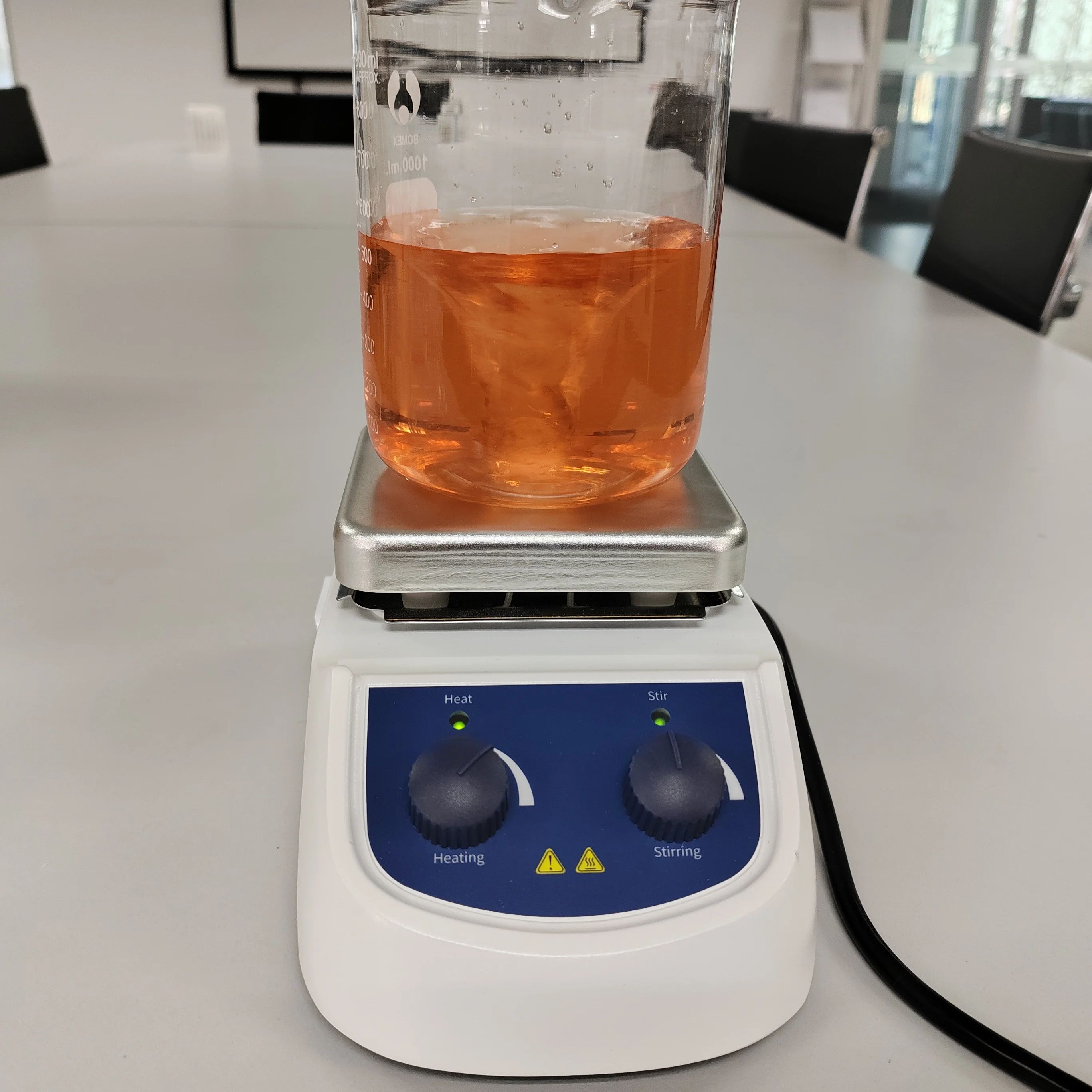 Lab Magnetic Stirrer Hot Plate - Agitateur magnétique MS4-H380-E 5L avec plaque